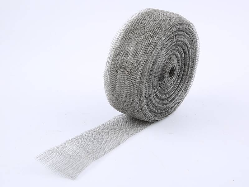 Gallery Center of Knitted Wire Mesh